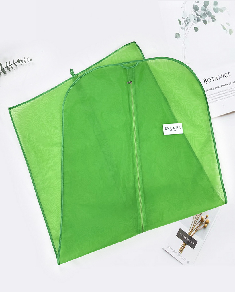 garment bag suit